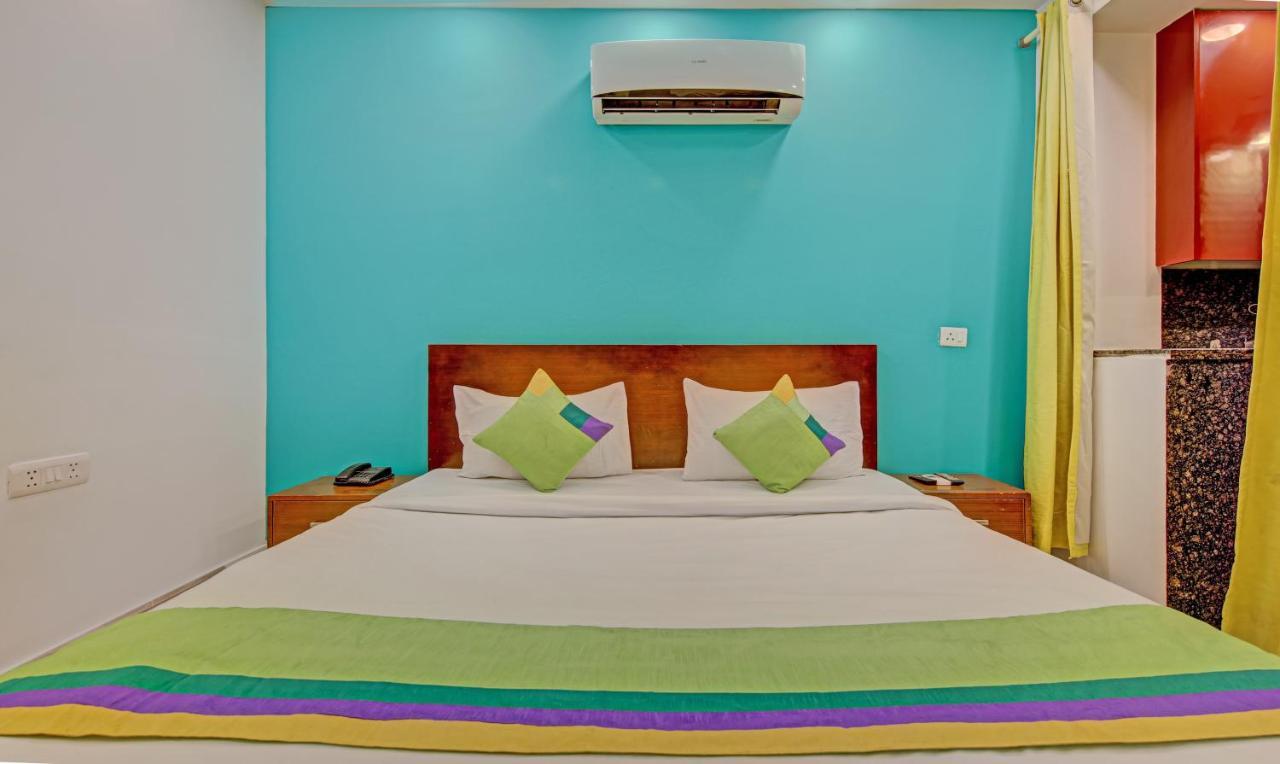 Hotel Itsy By Treebo - Dr Regency à Delhi  Extérieur photo