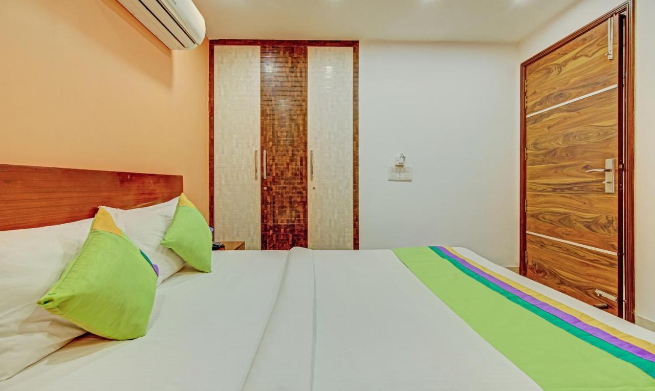 Hotel Itsy By Treebo - Dr Regency à Delhi  Extérieur photo